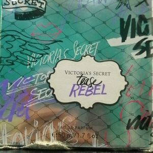 ❤️Victoria's Secret Tease Rebel❤️
